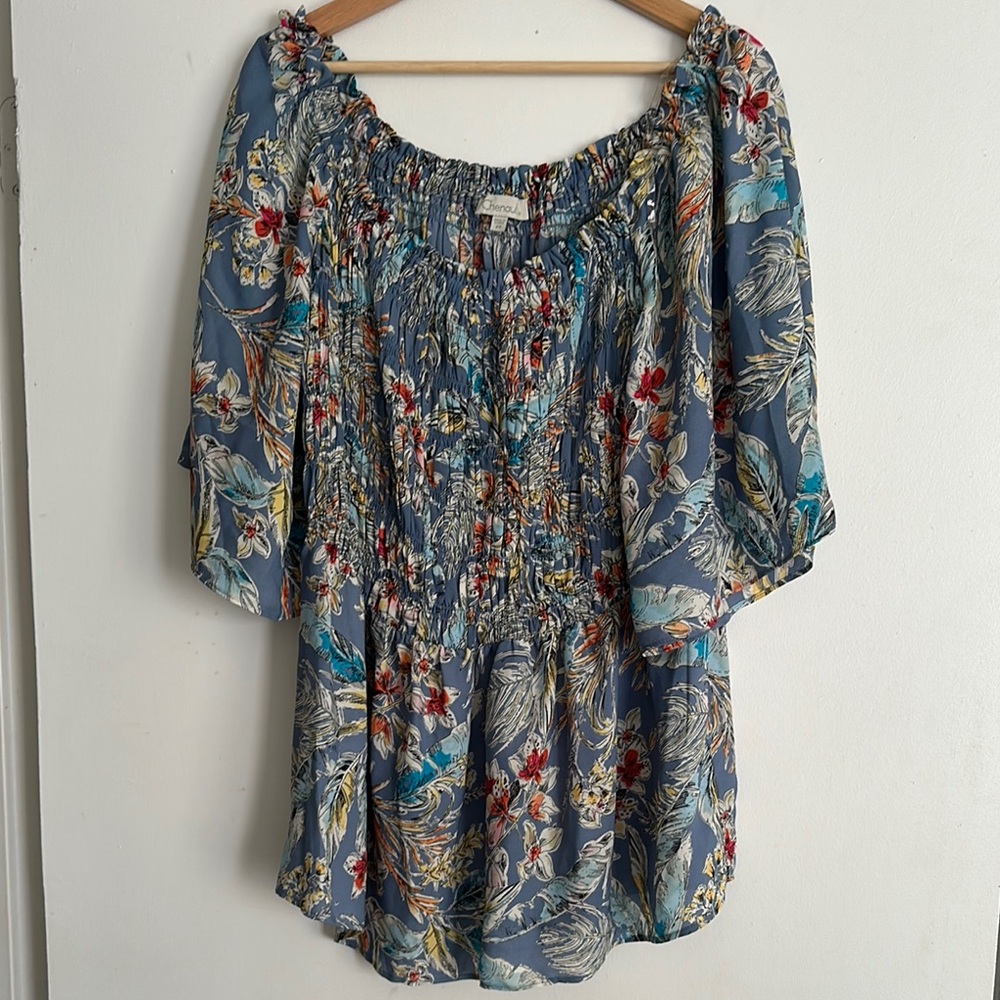 Host Pick Chenault Blue Floral Tropical Blouse - Picture 2 of 4